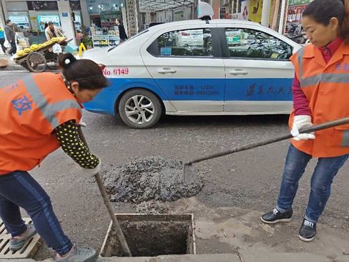 龙河镇沉沙井清掏-污水井清理