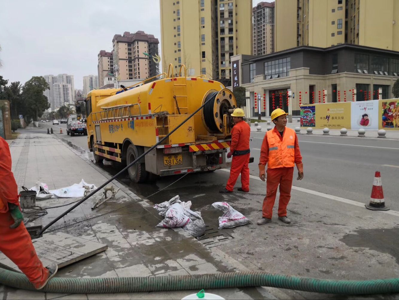 龙河镇排污管道清淤-管道清洗